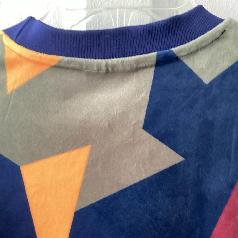 Switch Remarkable Kings Sweatshirt - Picture 7 of 9